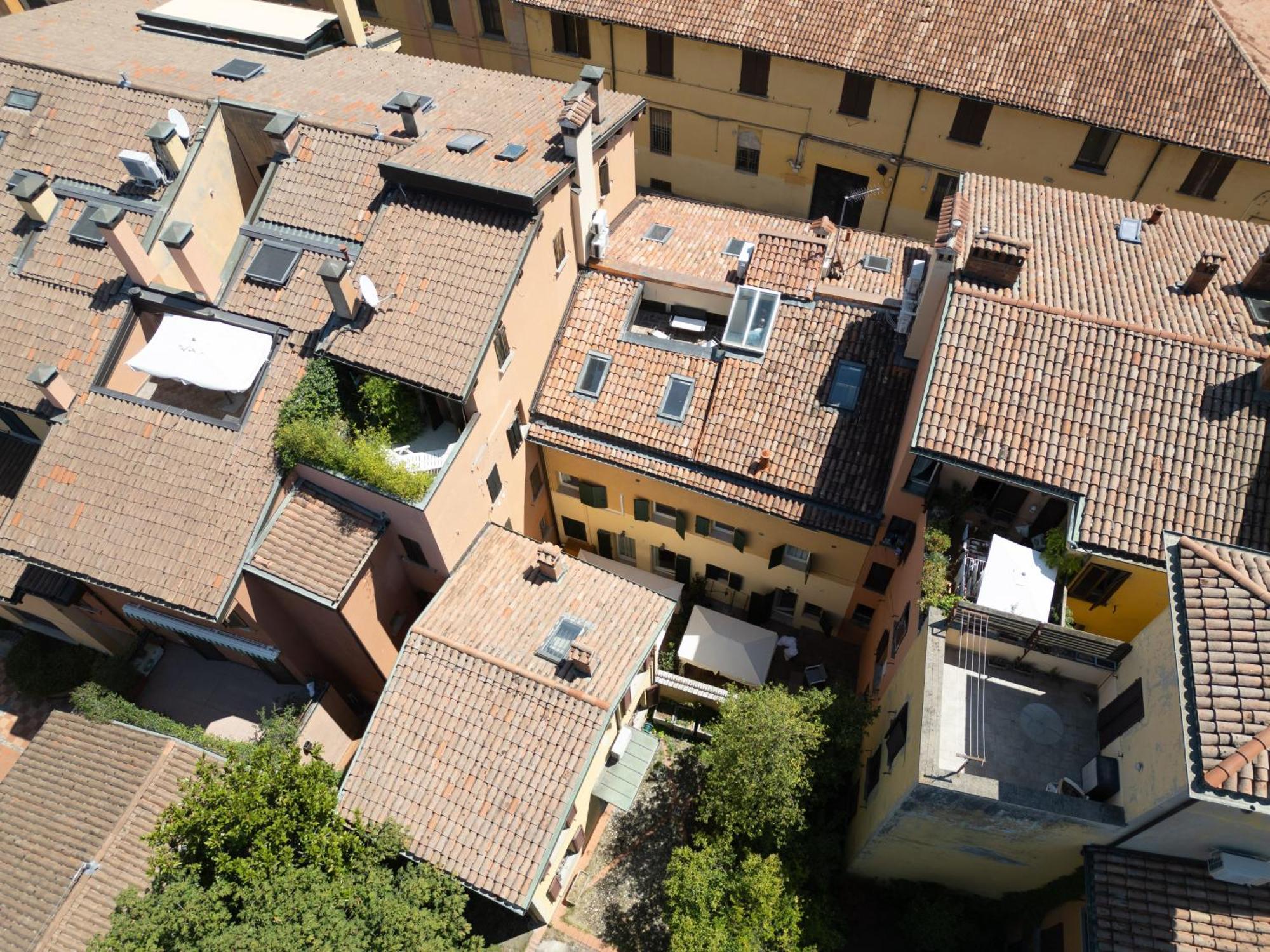 Frassinago Suites-Bolognarooms Extérieur photo